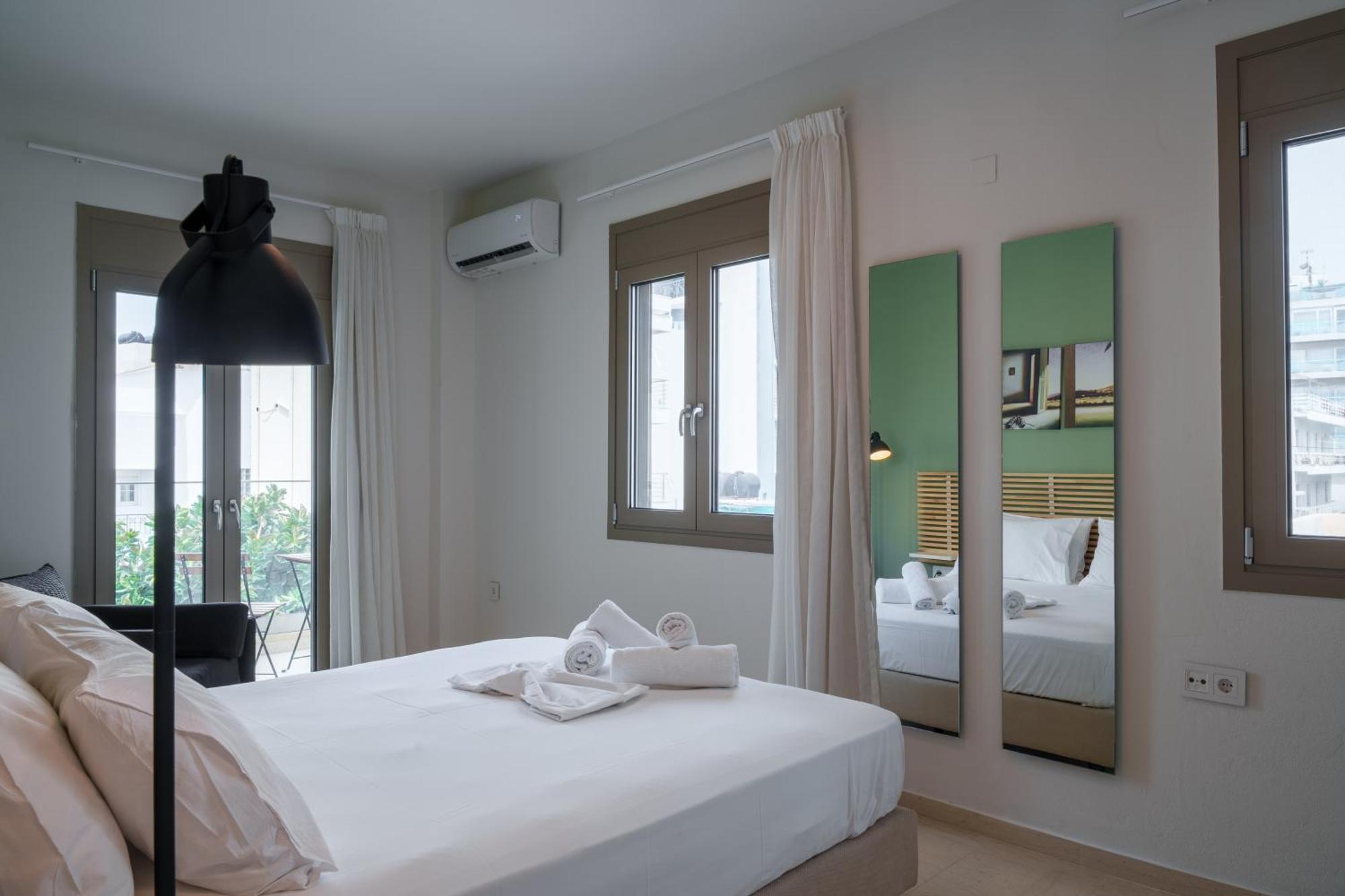 Notos Boutique Apartments Heraklion  Екстер'єр фото